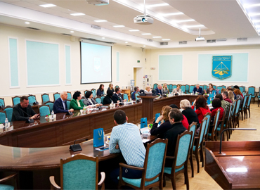 Нарада представників трудових колективів Київської Академії мистецтв і Університету Грінченка