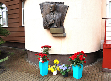 В Університеті Грінченка вшанували пам’ять Віктора Огнев’юка до дня його народження