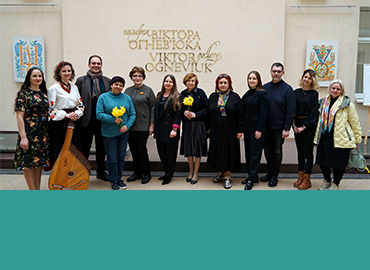 В Університеті Грінченка відкрили виставку Василя Чебаника «Життя в мистецтві»