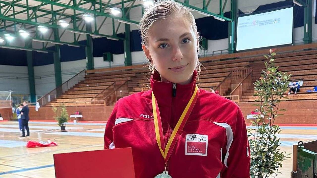 Вітаємо Олександру Романову, призерку міжнародних змаганнях з фехтування!;