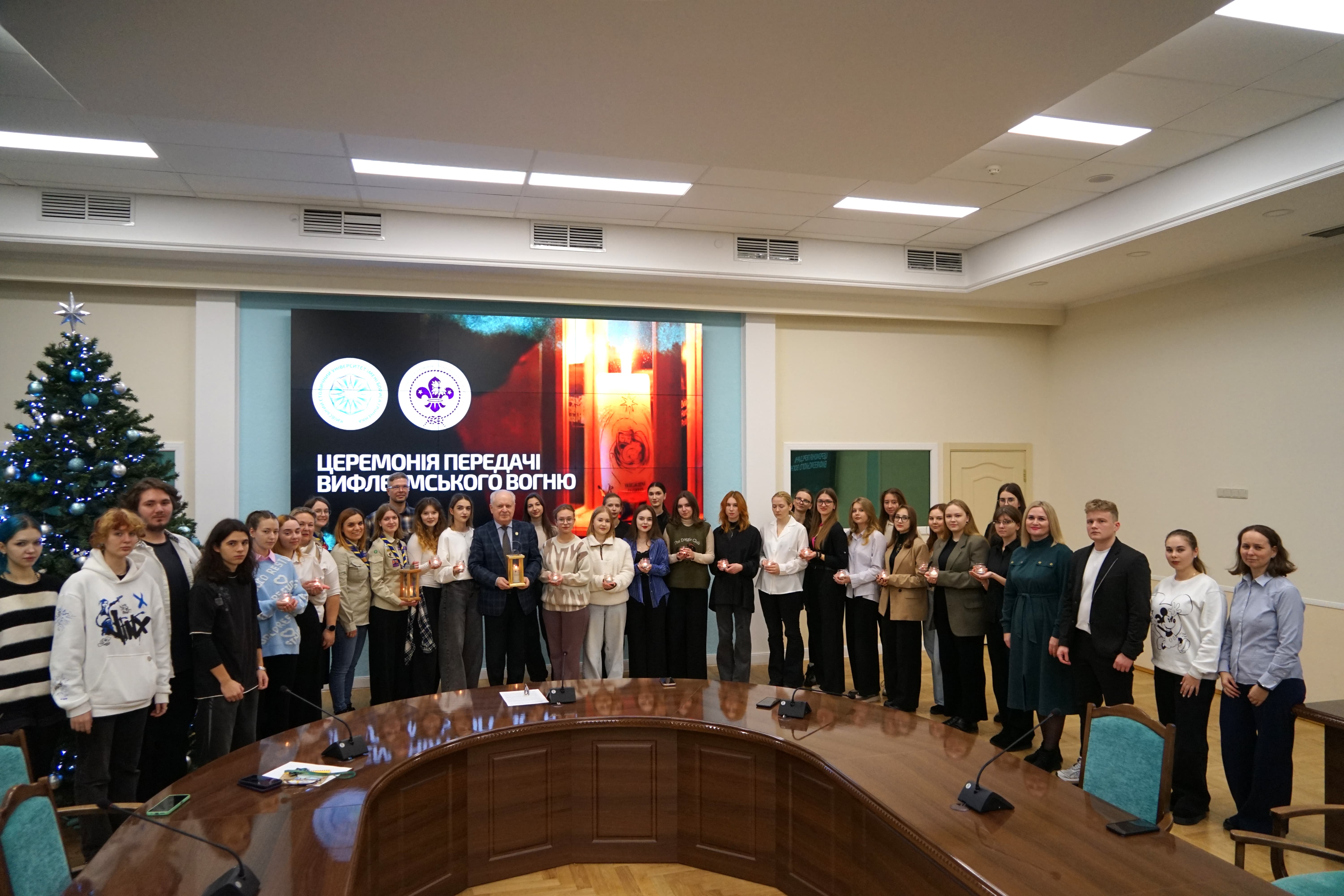 Університет Грінченка прийняв Вифлеємський вогонь миру