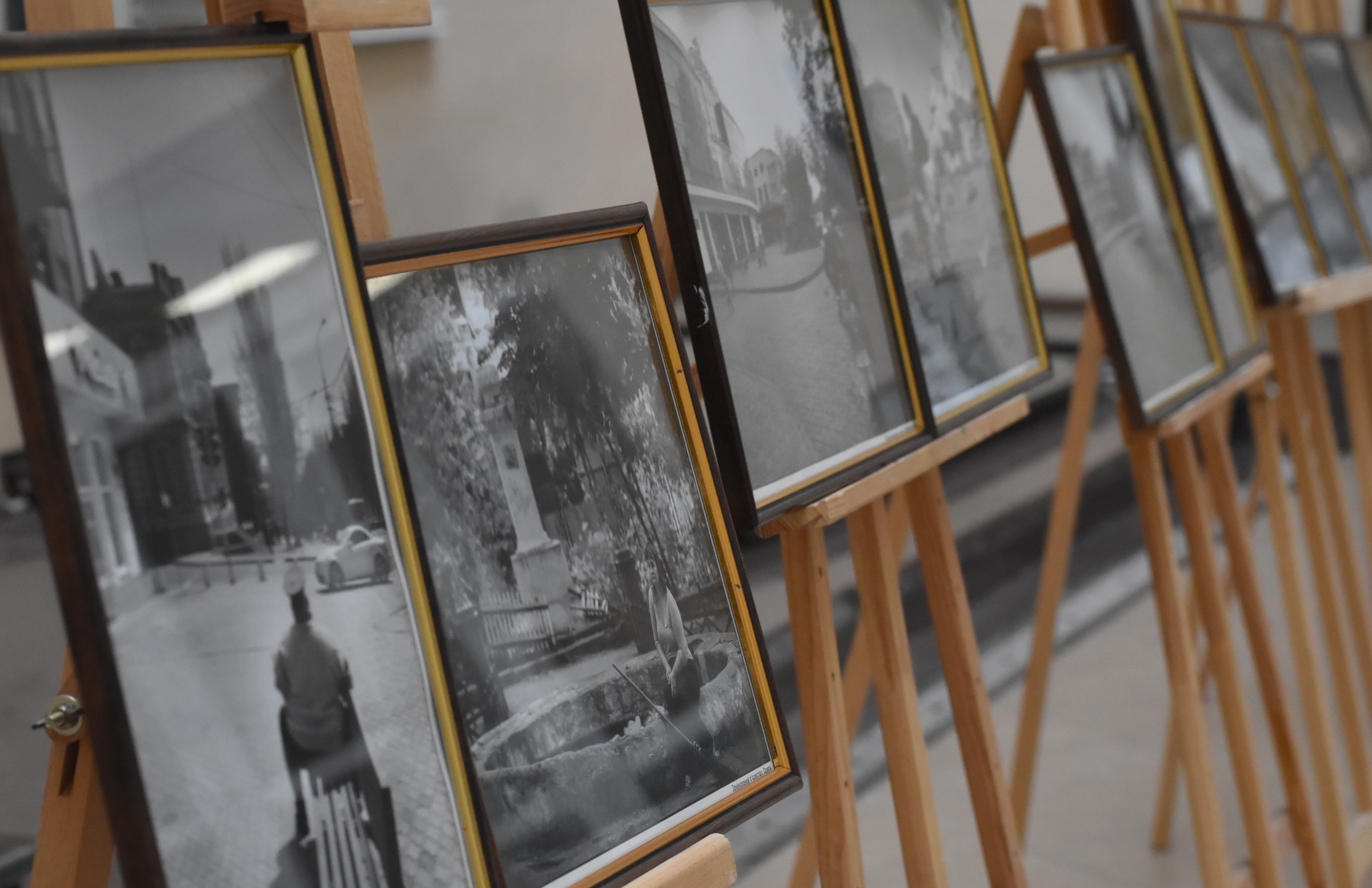 Відкриття фотовиставки &laquo;&hellip;, а завтра була війна&raquo;