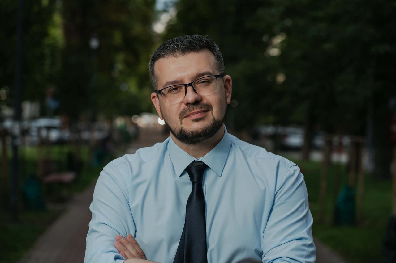 Гостьова лекція Олександра Алфьорова: «Як розповідати про історію просто?» 