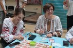 Артфлешмоб «Код нації на крилах миру». Всесвітній день вишиванки в Університеті Грінченка